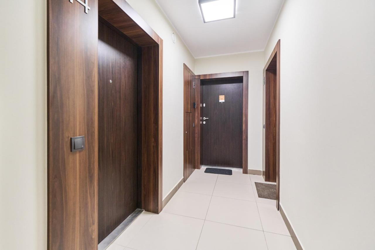 Architektow Avenue Arena Apartment Free Parking By Renters Wroclaw Exterior photo